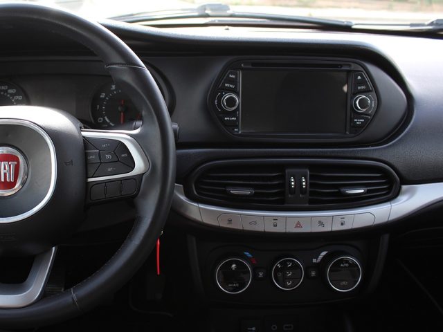 FIAT Tipo usata, con USB