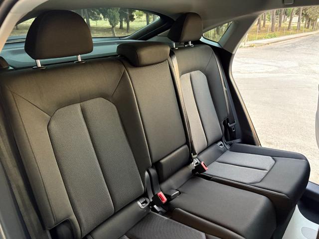 AUDI Q3 usata, con Park Distance Control