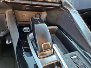 PEUGEOT 3008 usata, con Cerchi in lega