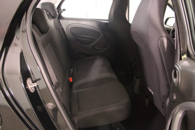 SMART ForFour usata 8