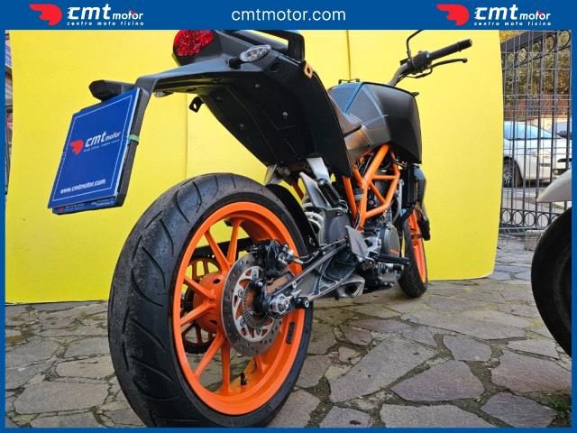 KTM 390 Duke usata 3