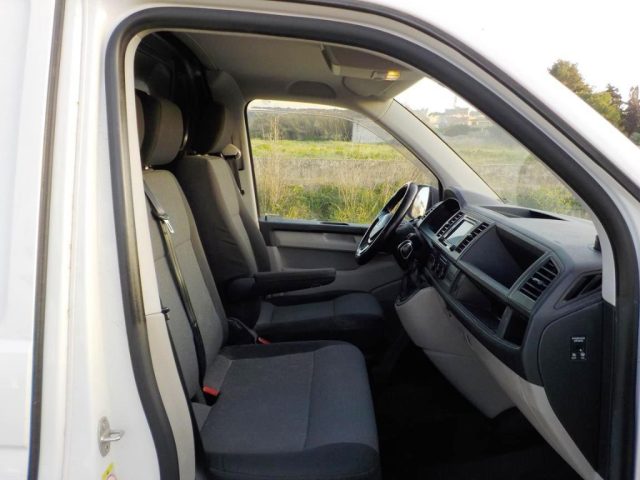 VOLKSWAGEN Transporter usata 60