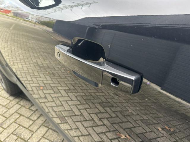 LAND ROVER Defender usata, con ESP