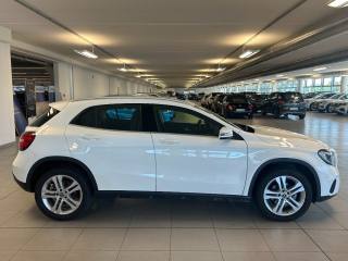 MERCEDES-BENZ GLA 200 usata, con Cronologia tagliandi