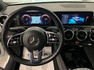 MERCEDES-BENZ A 180 usata, con Fari LED