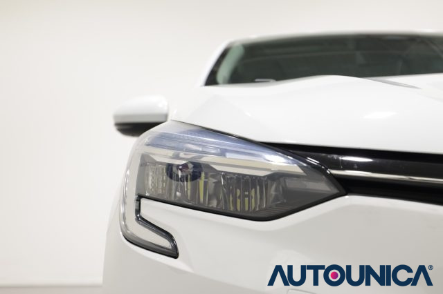 RENAULT Clio usata, con Controllo trazione