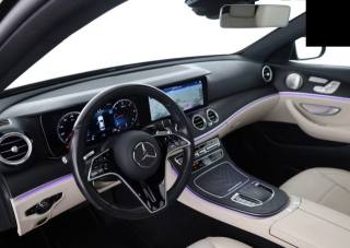 MERCEDES-BENZ E 220 usata, con Chiusura centralizzata