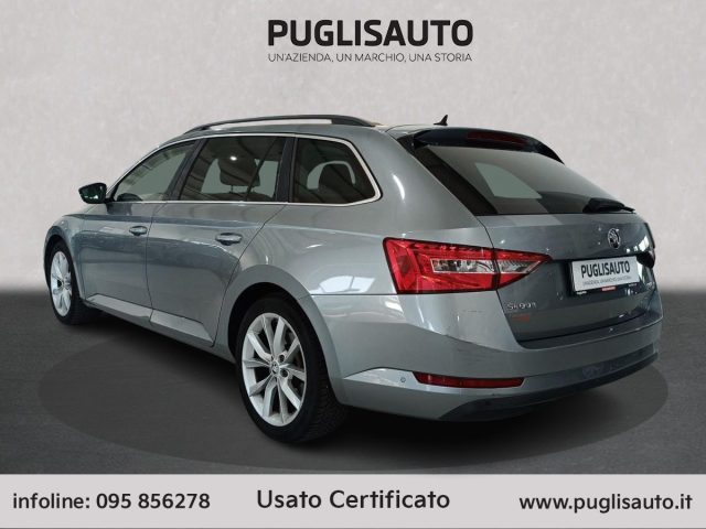 SKODA Superb usata, con Chiusura centralizzata