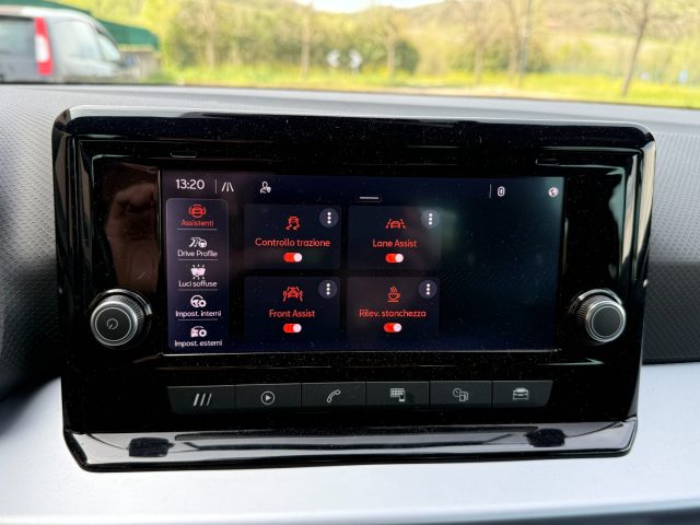 SEAT Arona usata, con Touch screen