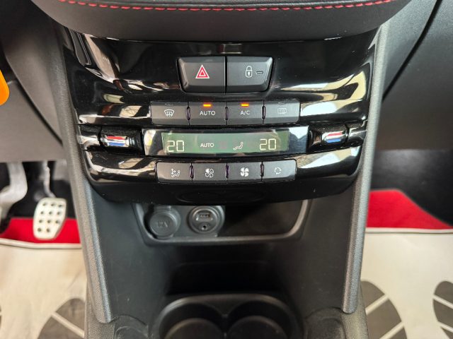 PEUGEOT 208 usata 24