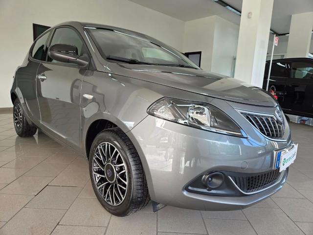 LANCIA Ypsilon usata, con ABS