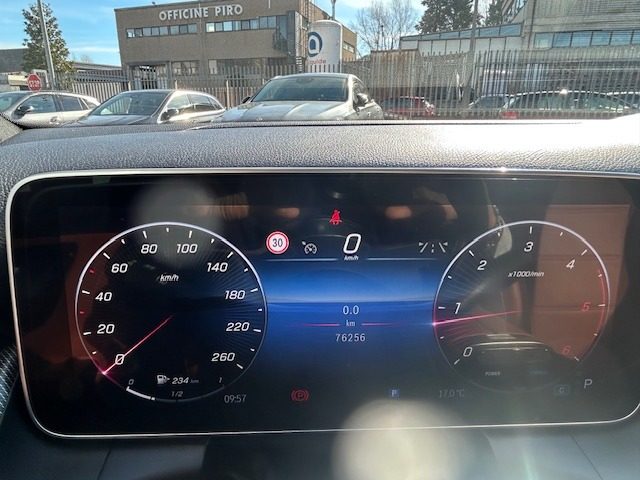 MERCEDES-BENZ GLC 220 usata, con Climatizzatore