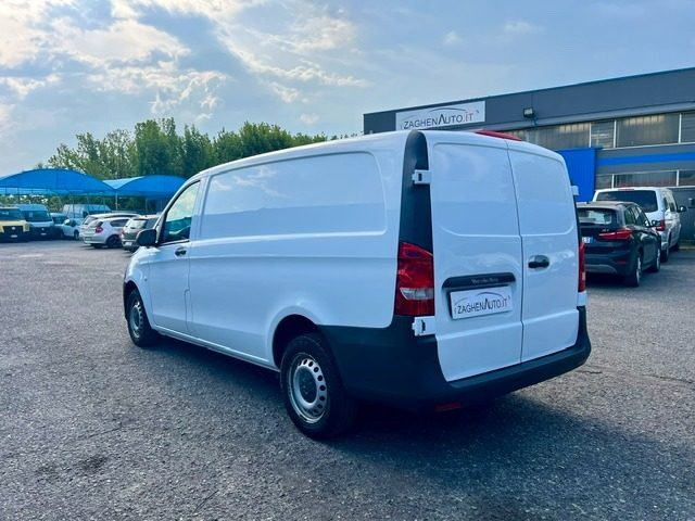 MERCEDES-BENZ Vito usata, con Airbag Passeggero