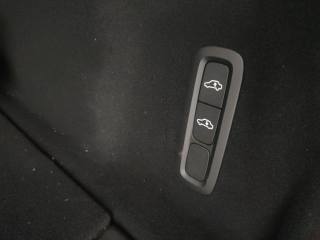 VOLVO XC60 usata, con Portellone posteriore elettrico