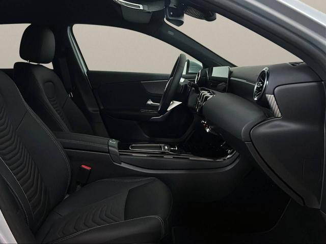 MERCEDES-BENZ A 180 usata, con Controllo automatico clima