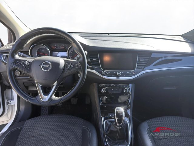 OPEL Astra usata 12