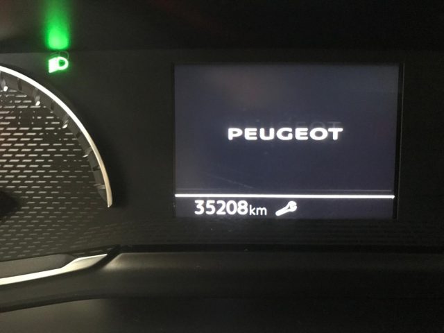 PEUGEOT 2008 usata, con Cerchi in lega