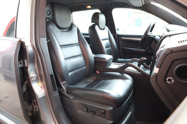 PORSCHE Cayenne usata 80