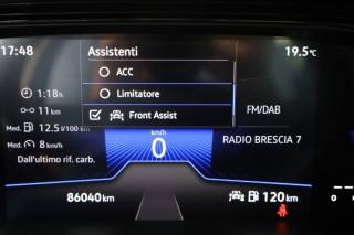 VOLKSWAGEN Taigo usata, con Fari LED