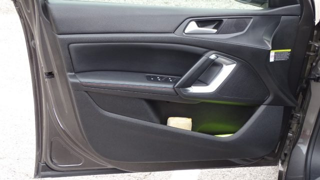 PEUGEOT 308 usata, con Head-up display