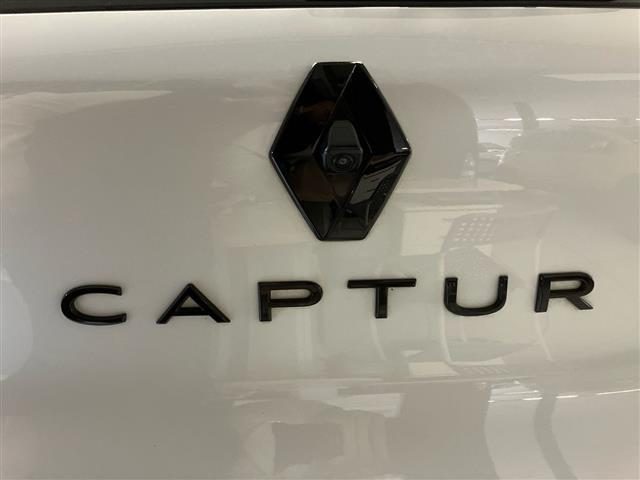 RENAULT Captur usata 27