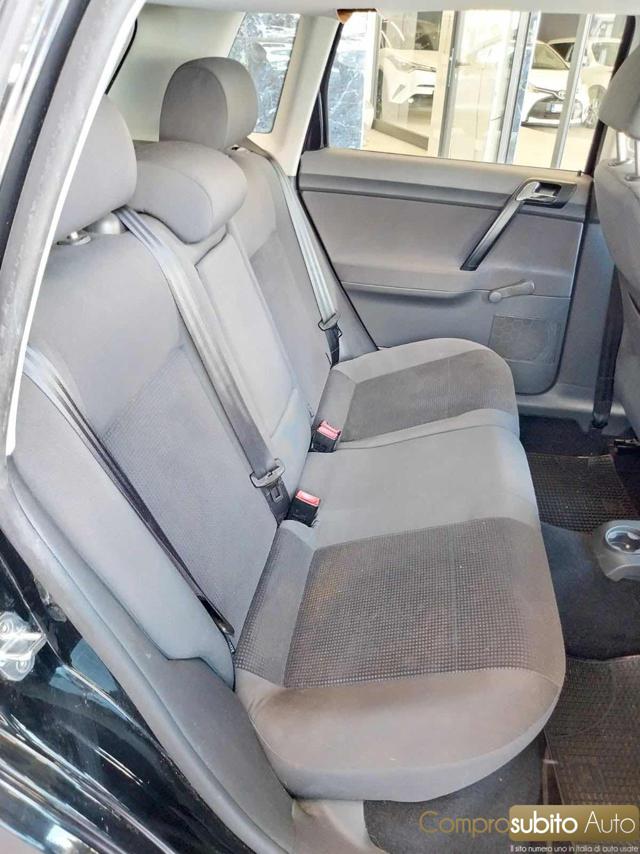 VOLKSWAGEN Polo usata, con Sedile posteriore sdoppiato