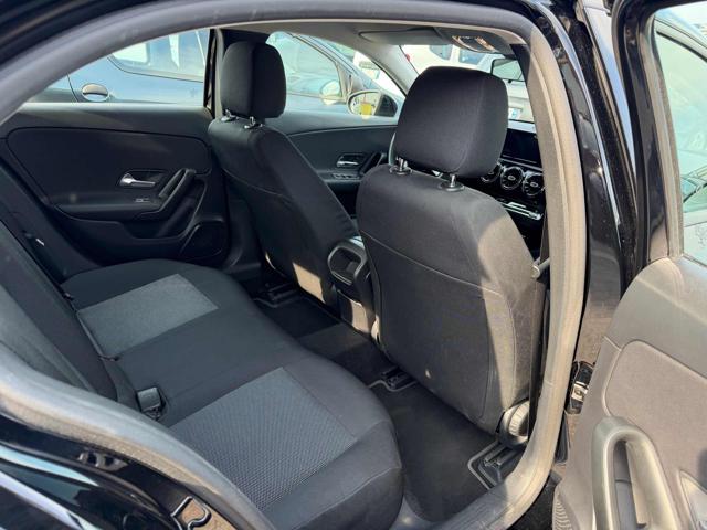 MERCEDES-BENZ A 180 usata, con Cerchi in lega