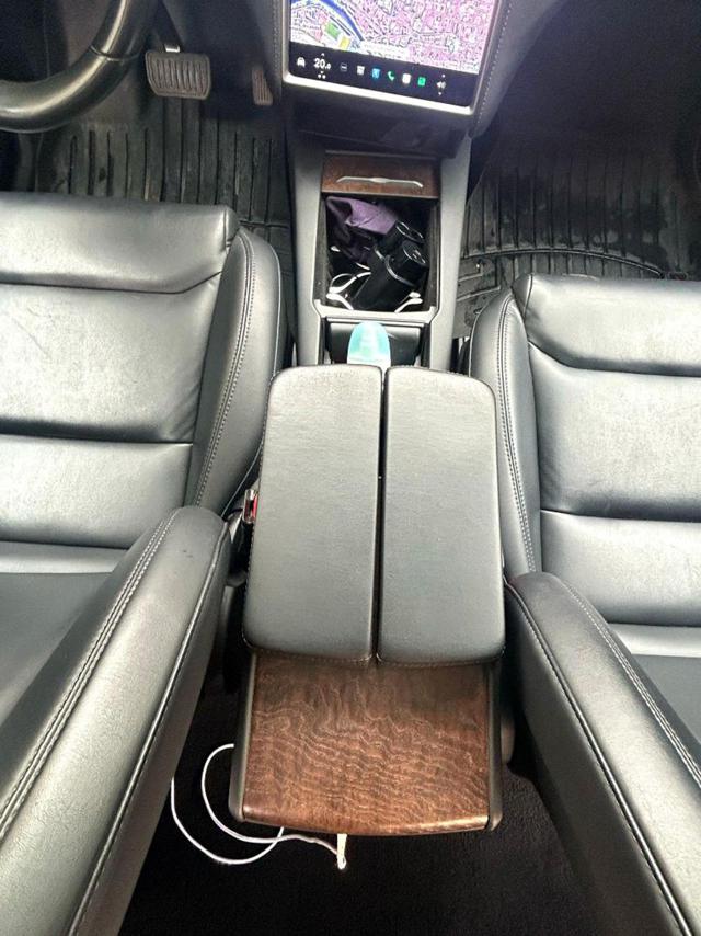 TESLA Model X usata, con Sedili riscaldati