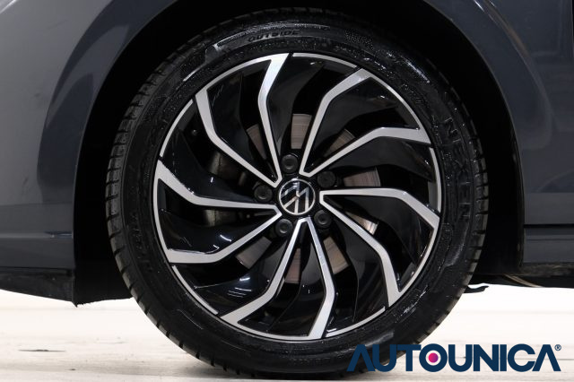 VOLKSWAGEN Golf Variant usata, con Cruise Control