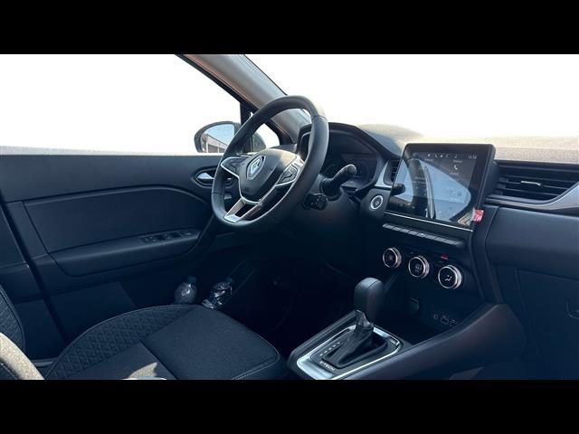 RENAULT Captur usata, con Volante in pelle