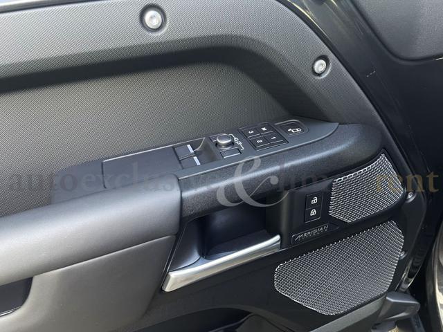 LAND ROVER Defender usata, con Alzacristalli elettrici