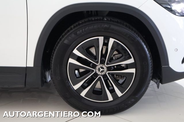 MERCEDES-BENZ GLA 180 usata, con Monitoraggio pressione pneumatici