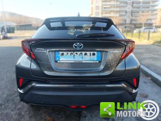 TOYOTA C-HR usata, con Autoradio