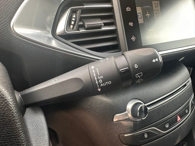 PEUGEOT 308 usata, con Cruise Control