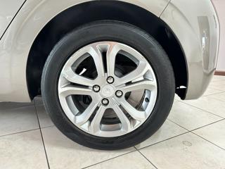 PEUGEOT 208 usata, con Airbag