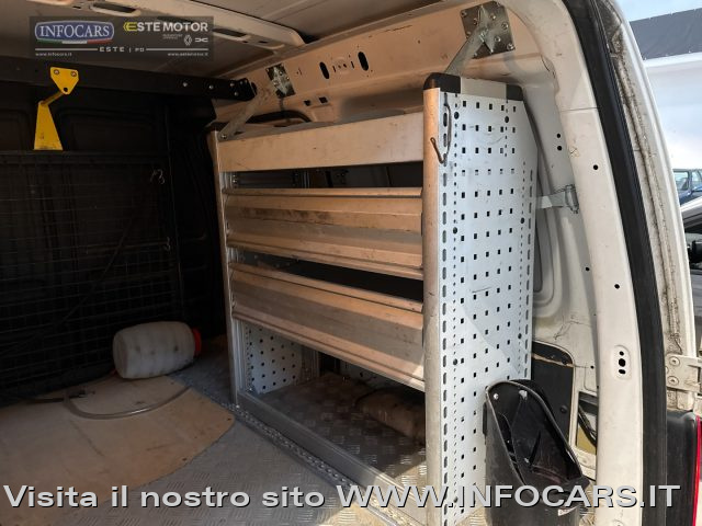 VOLKSWAGEN Caddy usata, con Vivavoce