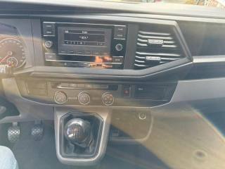 VOLKSWAGEN Transporter usata, con USB