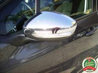 PEUGEOT 208 usata, con Bluetooth