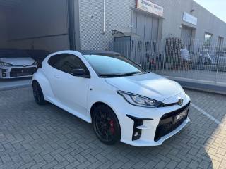 TOYOTA Yaris usata, con Alzacristalli elettrici