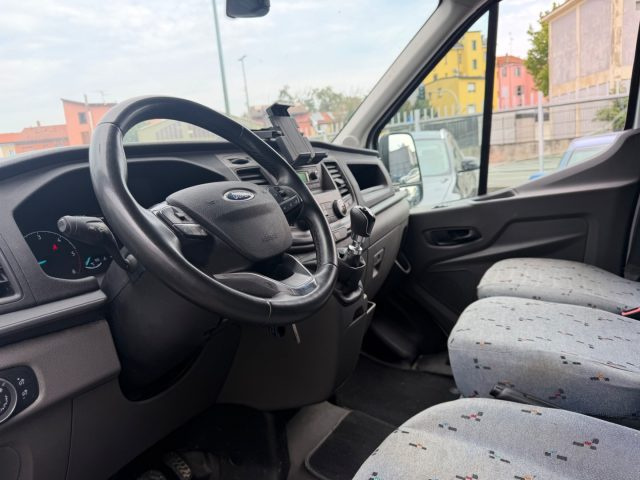 FORD Transit usata, con Touch screen