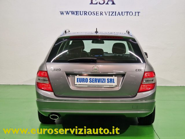 MERCEDES-BENZ C 220 usata 49