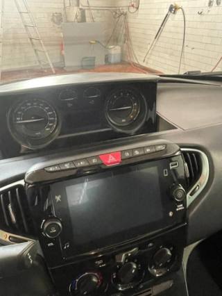 LANCIA Ypsilon usata, con Controllo trazione