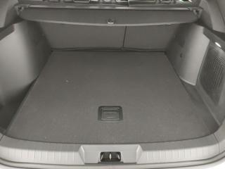 BYD Seal usata, con USB