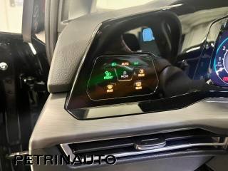 VOLKSWAGEN Golf usata, con Touch screen