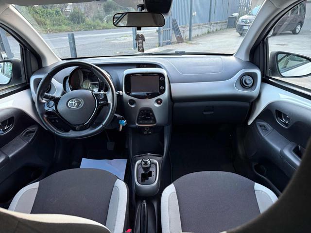 TOYOTA Aygo usata, con Autoradio