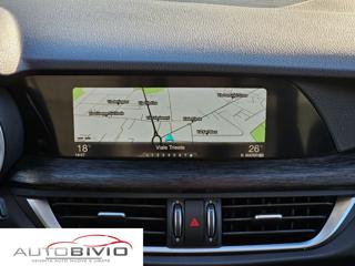 ALFA ROMEO Stelvio usata, con Fari Xenon