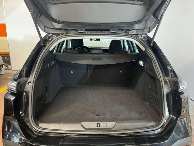 PEUGEOT 308 usata, con Fari LED