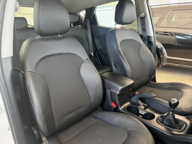 HYUNDAI iX35 usata 26