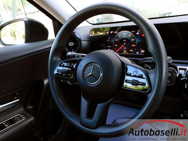 MERCEDES-BENZ A 180 usata, con Telecamera per parcheggio assistito