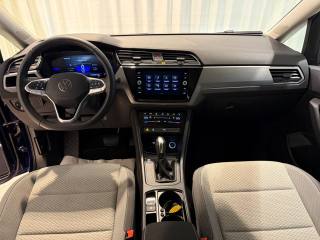 VOLKSWAGEN Touran usata, con Autoradio